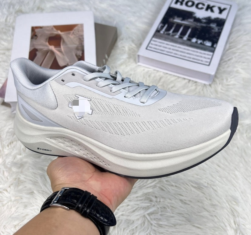 Zenith Luxe: Ultimate Comfort Leather Sneaker