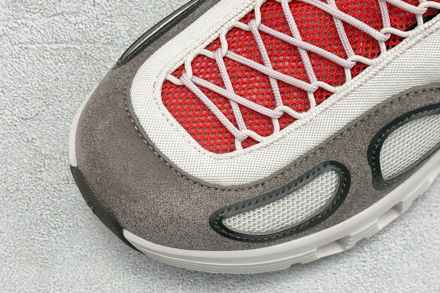 Urban Motion: Elite Performance Sneaker - Phantom Black & Silver