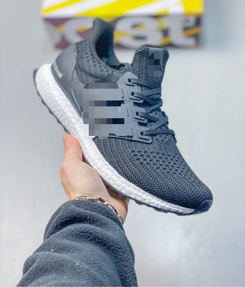 Metropolis Shine: Technical Silver Runner - Chrome Grey