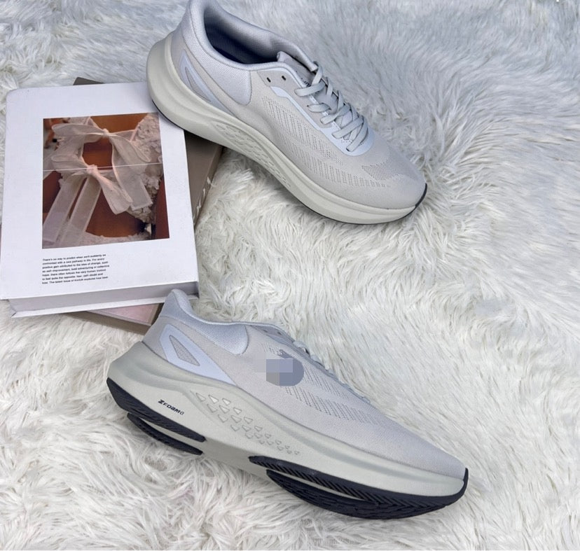 Zenith Luxe: Ultimate Comfort Leather Sneaker